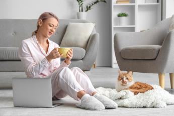 (P) Cum să întreții papucii de casă pentru a rezista mai mult timp