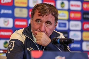 Hagi, fără niciun atacant veritabil! România vs. Suedia, liveVIDEO pe Antena 1 și Antena PLAY, de la ora 21:45!