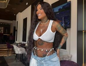 Frankie de la Insula Iubirii a dezvăluit de ce a divorțat. A plecat de acasă cu cele două fiice: „Mi-am luat copiii în brațe”