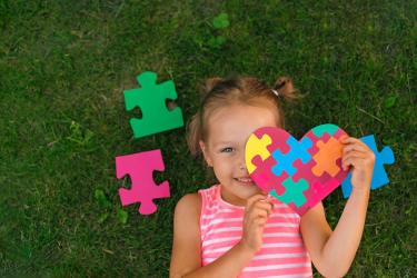 Experții au inversat cu succes simptomele autismului. Cum a fost posibilă reușită medicală