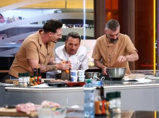 Diseară, de la 20:30, la Chefi la cuțite, echipele intră în cea de-a șaptea confruntare culinară