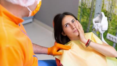 (P) Lipsa igienei orale, marea boală a românilor. Două treimi dintre noi avem cel puțin o afecțiune dentară
