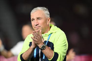 Ultimele detalii despre starea de sănătate a lui Dan Petrescu. Cum arată antrenorul român după aproape un an de absență