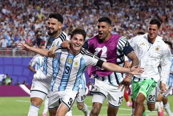 Anglia și Argentina, ultimele două echipe calificate ȋn semifinalele Campionatului Mondial 2026