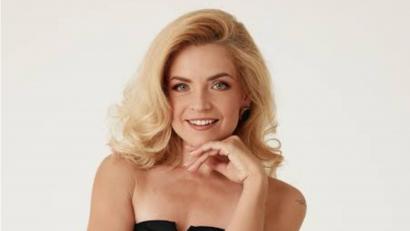 Vichi Răileanu din Destine cu parfum de lavandă s-a căsătorit cu Adrian Ștefănescu. Ce ținută a purtat actrița