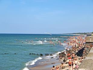 Avertisment pentru cei care merg la mare. Ce bacterie periculoasă se ascunde în apa Mării Negre