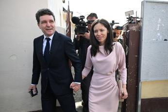 Președintele Nicușor Dan a făcut publică declarația de avere a partenerei de viață, Mirabela Grădinaru. Ce arată documentele