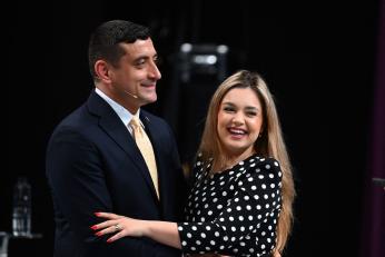Cum arată Ilinca Simion cu burtica de gravidă. Imagini rare cu soția lui George Simion, însărcinată a doua oară