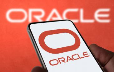 „Astăzi este ultima ta zi de lucru”. Mailul primit la 6 dimineața de angajații unui gigant tech. Ce se întâmplă la Oracle