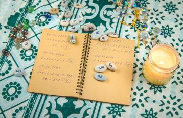 Octombrie 2026 vine cu o vibrație rară în numerologie. Ce semnifică numărul-maestru 11 și cine poate resimți mai puternic