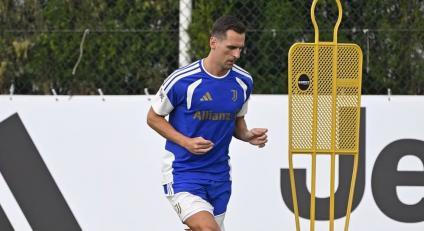 Fotbalist polonez, probleme cu legea înainte de Polonia - România. Ce a făcut Arkadiusz Milik în Varșovia