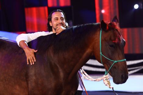 Denis Ștefan vine la “Ham talent” cu calul!