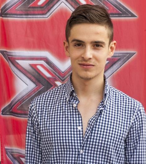 Andrei Leonte, primul câştigător al "X Factor", a fost tătic pentru o zi!