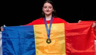 Mălina Pavel, eleva din Pitești campioană europeană la matematică, povestește cum a trăit olimpiada din Franța. „Am deschis steagul României în fața întregii Europe. A fost magic!”