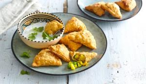 Samosa. Rețetă de aperitiv cald din bucătăria indiană