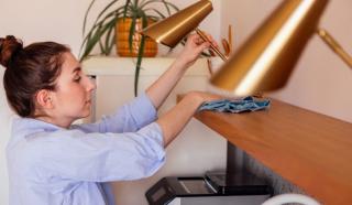 Cum poți reduce praful din casă. Metode simple recomandate de specialiști