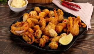 Fritto misto. Rețetă italiană din mix crocant de pește și fructe de mare