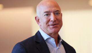 Jeff Bezos își vinde iahtul în valoare de 500 de milioane de dolari. Ce sumă a cerut miliardarul pentru nava sa, Koru