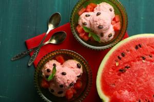 Înghețată de pepene roșu, delicioasă și răcoroasă