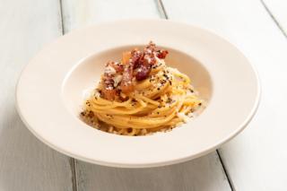 Paste carbonara fără smântână. Rețeta simplă care te va cuceri