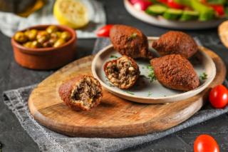 Rețetă de kibbeh, chiftele aromate ca în Orientul Mijlociu