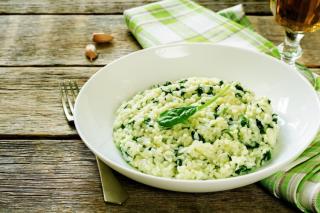 Risotto cu spanac. O rețetă simplă, cu gust aromat