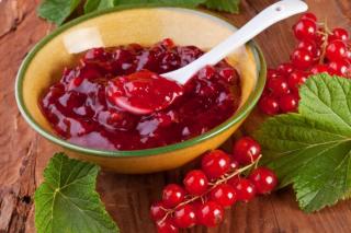 Gem de coacăze roșii. Un deliciu rubiniu și intens fructat