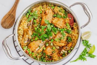 Pui portughez cu orez. Cel mai aromat mod de a găti carnea de pui