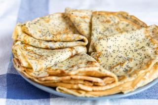 Clătite cu lămâie și mac în compoziție. Cum poți transforma un desert banal într-unul de excepție