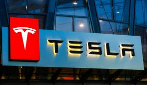 Compania care vrea să întreacă Tesla în Europa până în 2030. Cine e cel mai mare rival al firmei lui Elon Musk