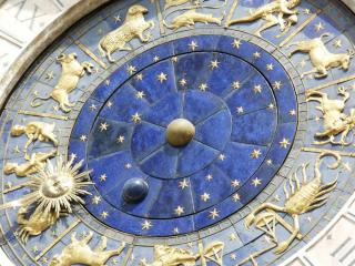 Horoscopul zilei de sâmbătă, 21 iunie. Nativii Leu vor fi în centrul atenţiei
