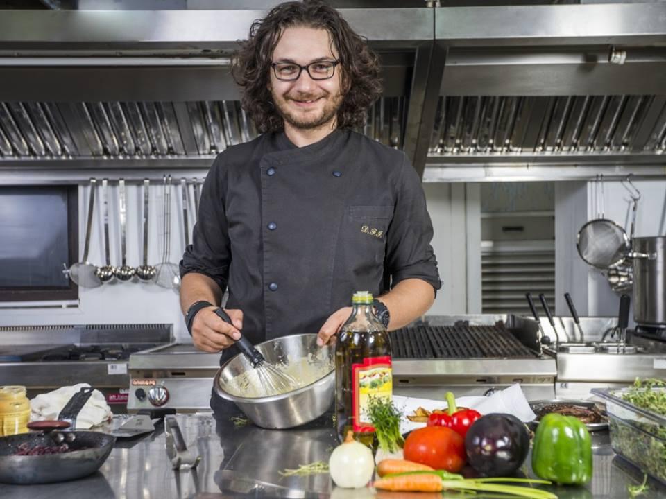 Cum faci cele mai bune paste carbonara! Chef Florin Dumitrescu îți dezvăluie secretul!