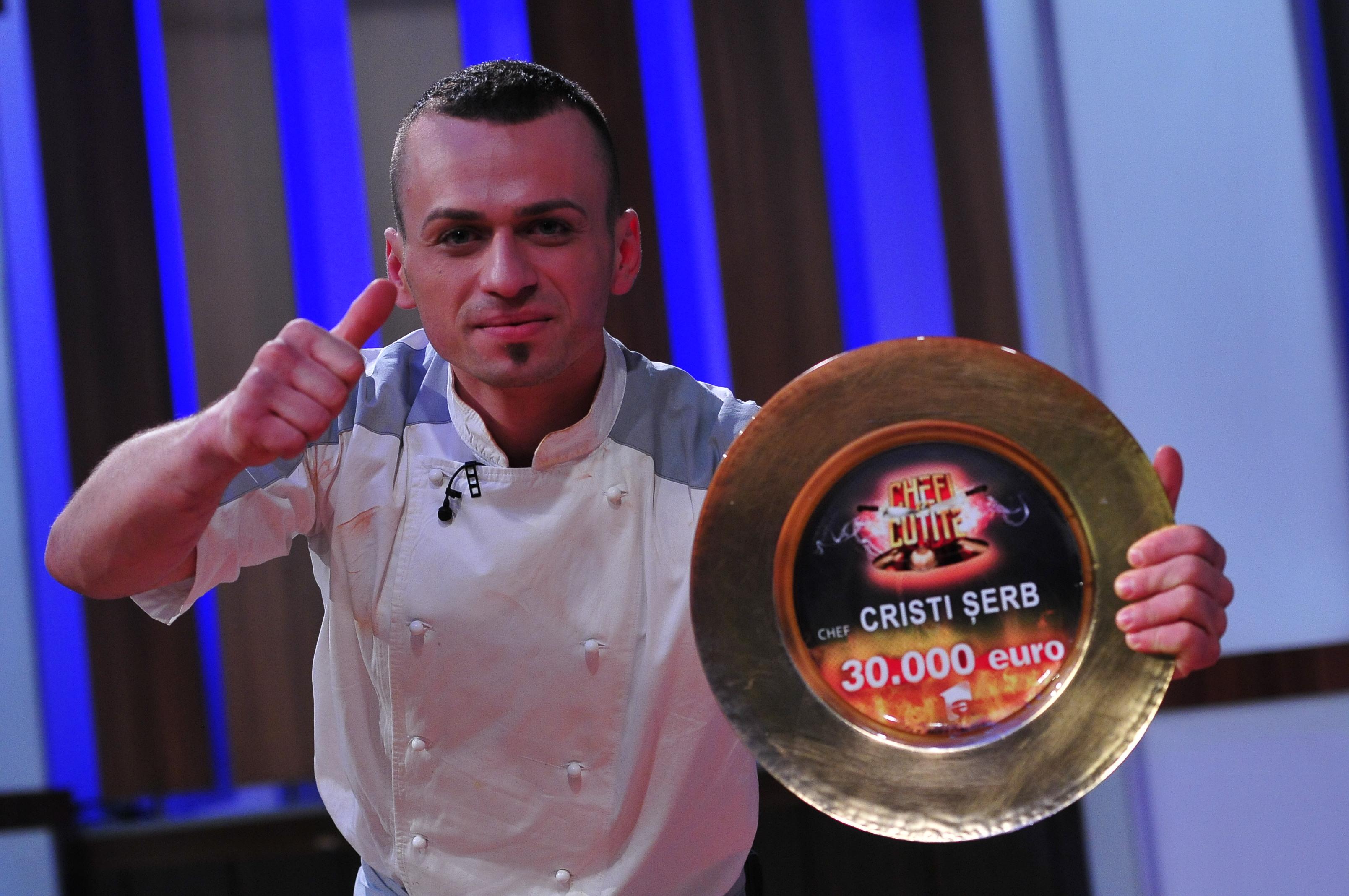 El este Cristi Șerb, marele câștigător al primei ediții „Chefi la cuțite”! Ce va face cu premiul de 30.000 de euro?