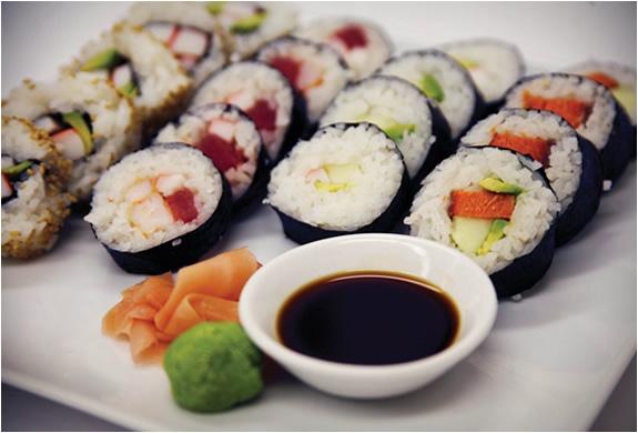 Delicii japoneze! Chef Kazoumi Otta te învață cum să găteşti Sushi ACASĂ