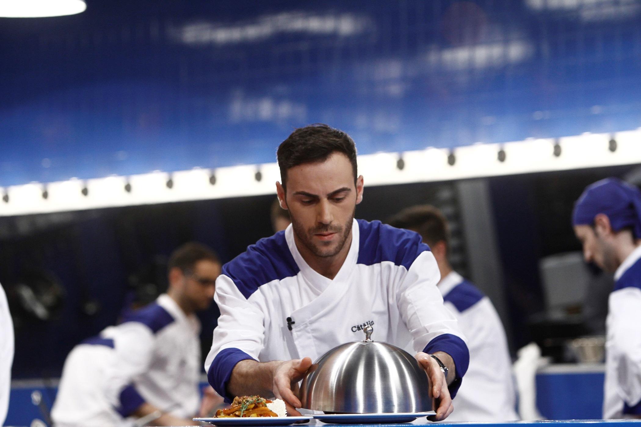 Tavi Oprea și Cătălin Badici luptă pentru 80.000 de euro  în finala ”Hells Kitchen – Iadul Bucătarilor”