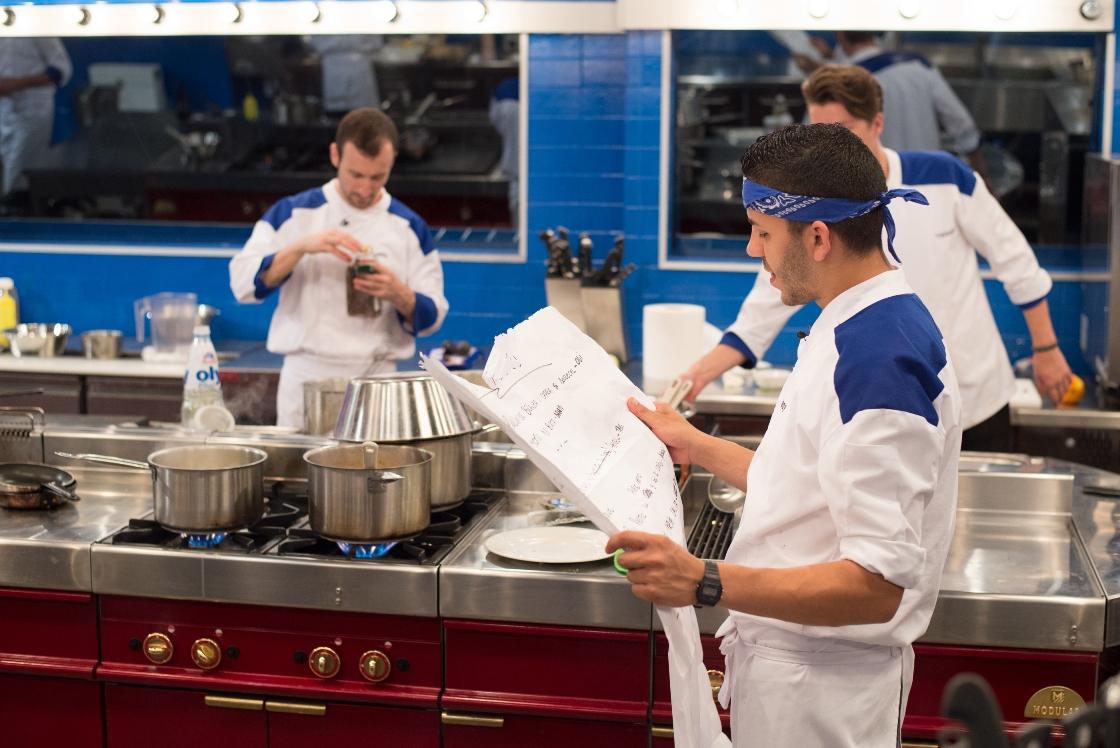 Surpriză! Concurenții de la “Hell’s Kitchen – Iadul Bucătarilor” devin chefi pentru o seară