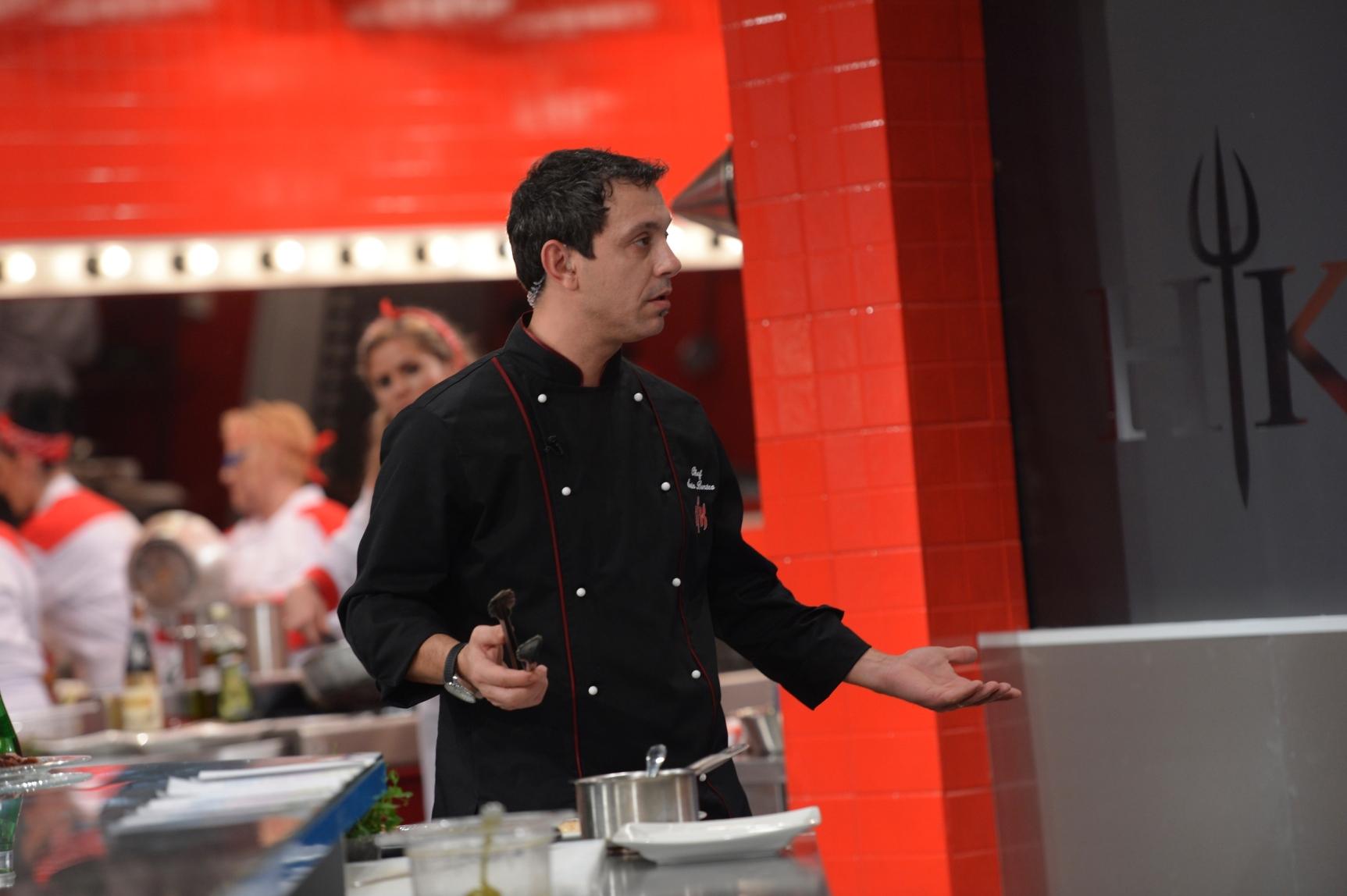 Chef Sorin Bontea, supranumit Vlad Țepeș la ”Hell’s Kitchen – Iadul bucătarilor”
