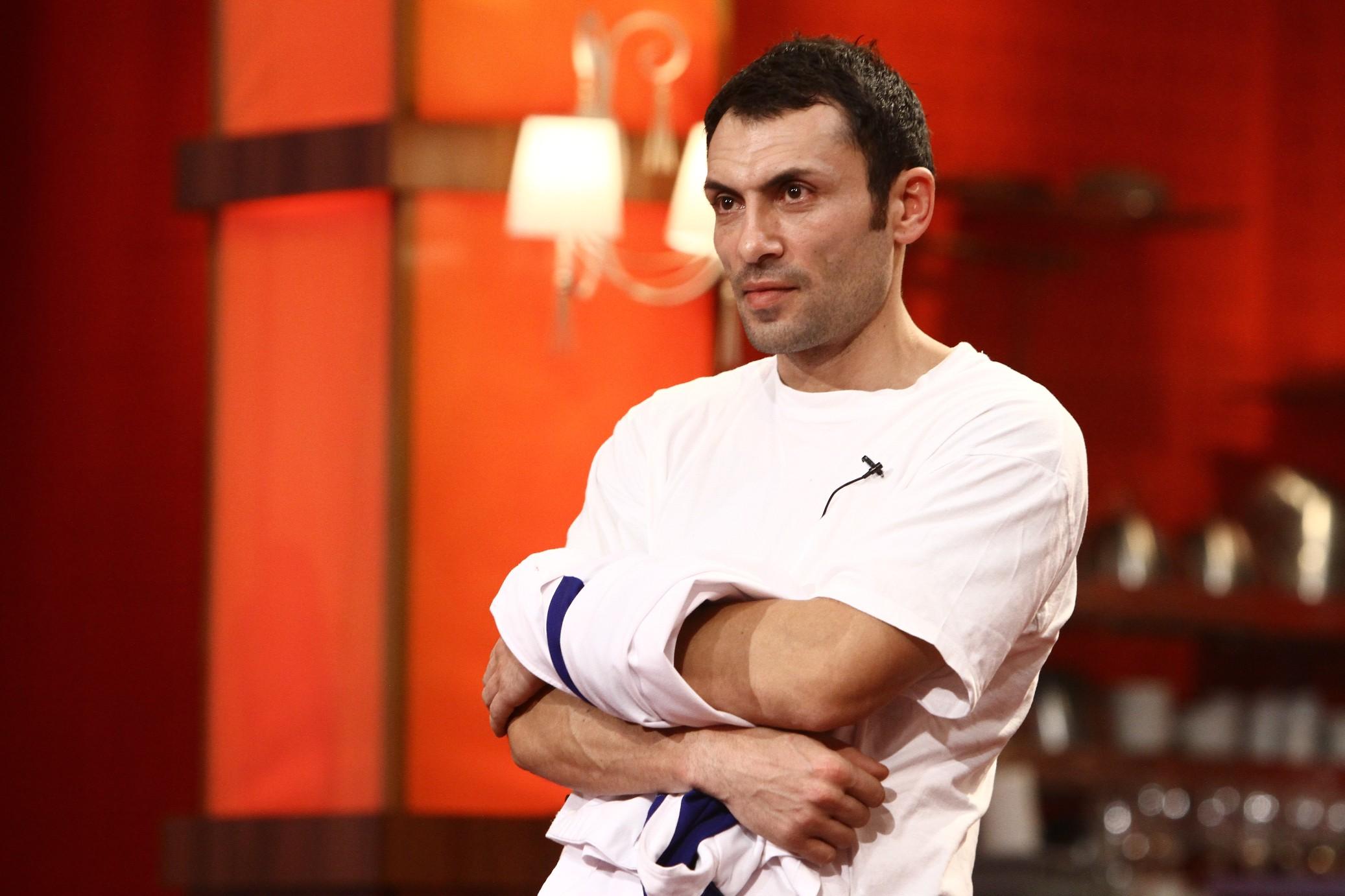Maria Crap, Mălina Huszar, Michael Pascale, Ciprian Feghiuș și Florin Ardelean  au primit jachete negre la ”Hell’s Kitchen – Iadul bucătarilor”
