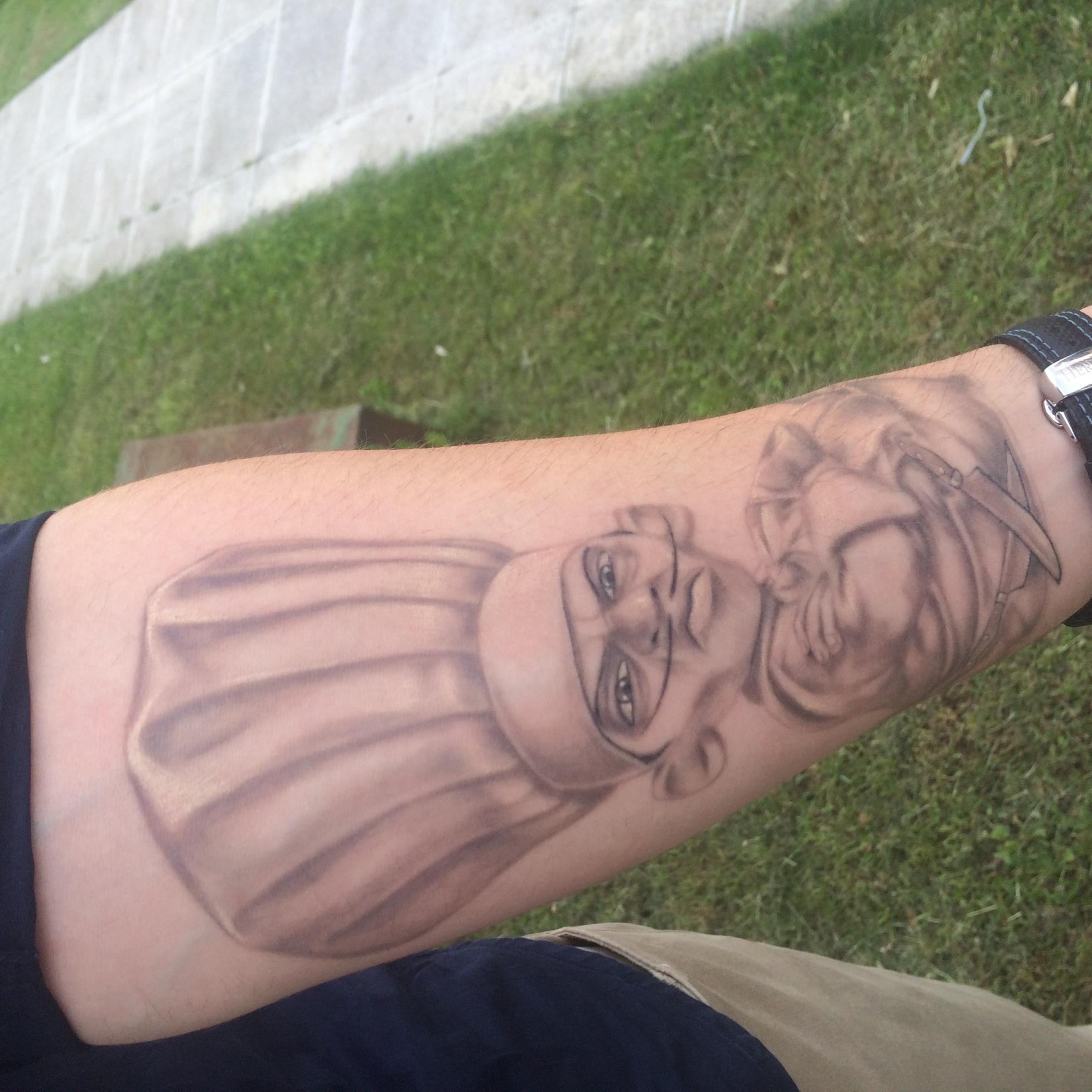 Michael Pascale de la Hell's Kitchen și-a tatuat brațul. Descoperă ce personaj din desene animate are acum pe mână!
