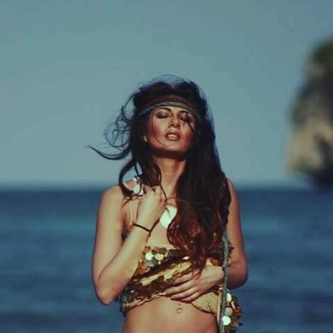 GALERIE FOTO DE INFARCT: Francesca, ispita fierbinte de la Insula Iubirii, își etalează toate atuurile