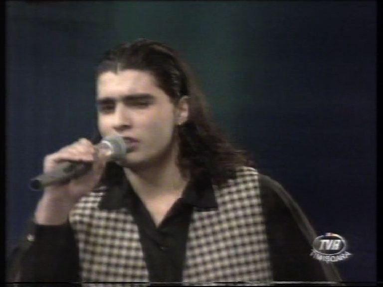 Imagini de colecţie! Dan Negru îl prezintă pe Pepe la un concurs din 1994!