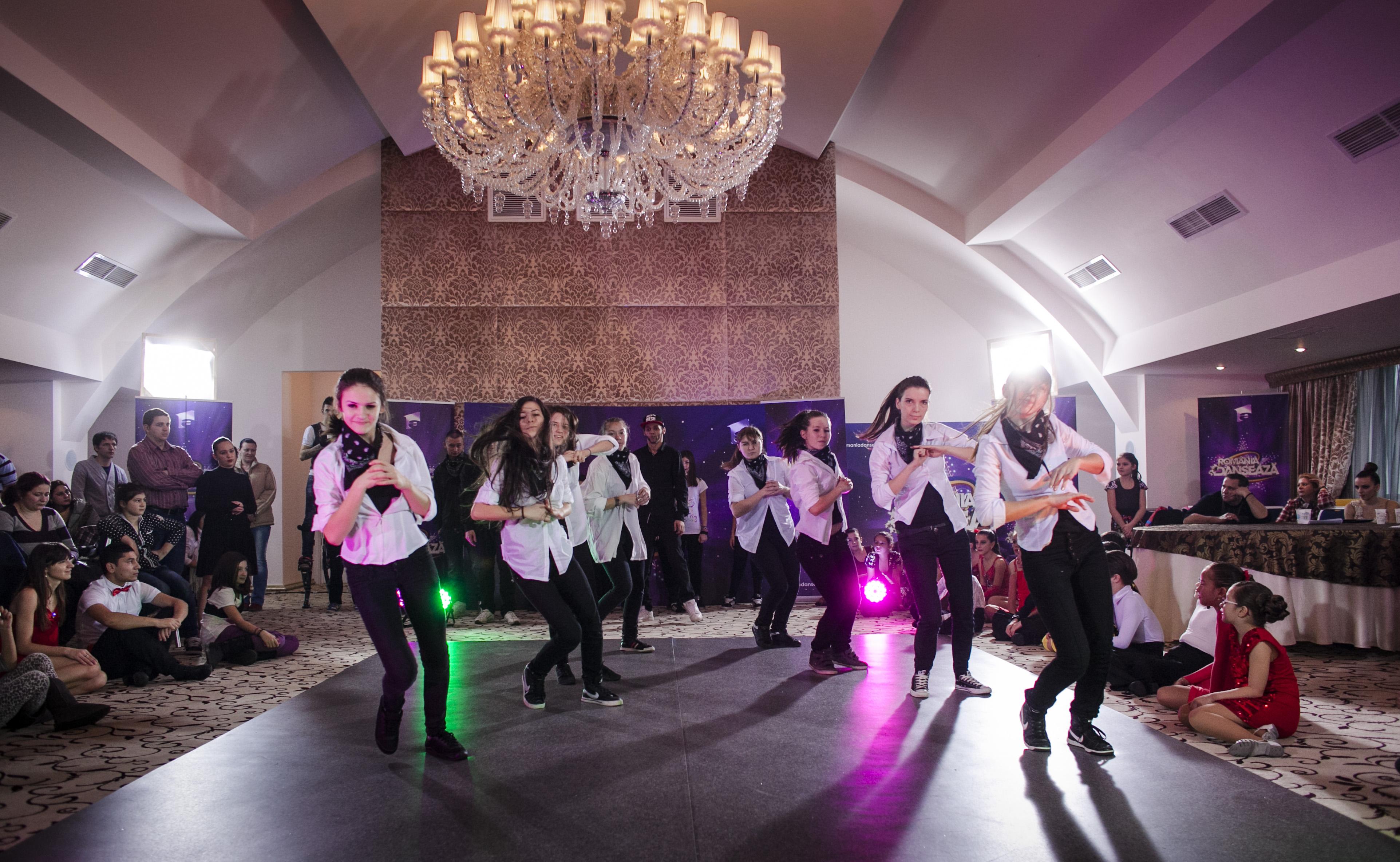 A doua zi de preselectii de la Timisoara! Romania danseaza! Vezi super galerie foto!