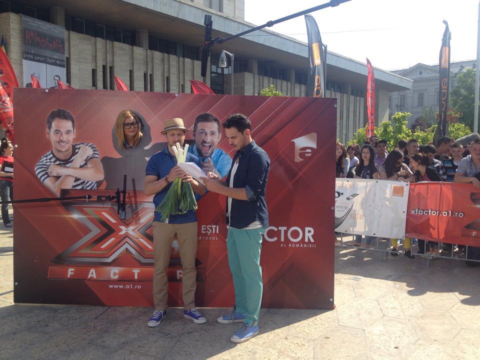 Așa cadou, mai rar! Dani Oțil a primit un dar neașteptat la preselecțiile X Factor