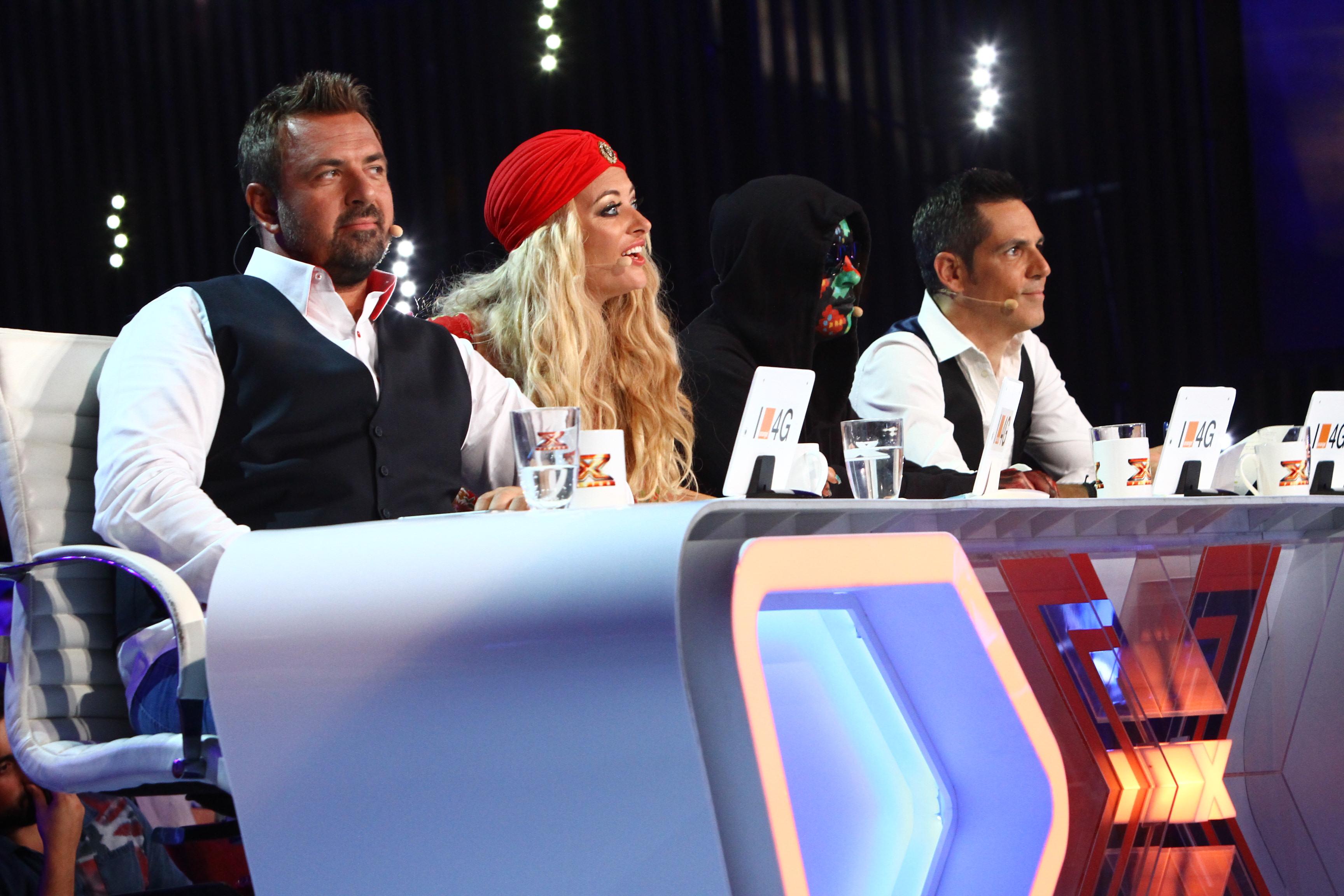 Delia, Carla’s Dreams, Horia Brenciu şi Ştefan Bãnicã Jr. pornesc în cãutarea factorului X.  Audiţiile cu juriu X Factor sunt în plinã desfãşurare