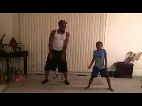 VIDEO: Aşa tată, aşa fiică! Un dans adorabil face furori pe Internet