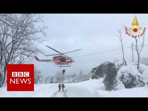 IMAGINILE DURERII! Avalanșă în Italia: Pompierii au localizat șase supraviețuitori sub dărâmături și zăpadă