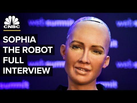 Ce Dumnezeu, ce coastă al lui Adam?! Sophia, primul robot cetățean al lumii: ”Vreau să trăiesc și să muncesc alături de oameni!”