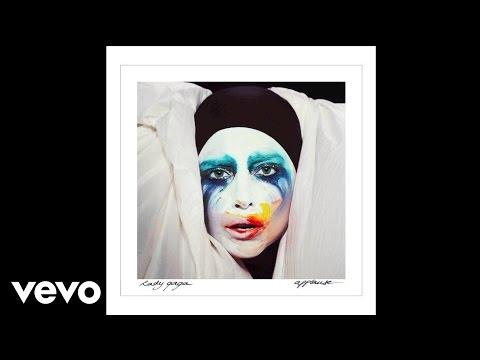 Lady Gaga, invinsa de hackeri! Noua sa melodie a fost piratata si publicata pe internet, inainte de lansarea oficiala