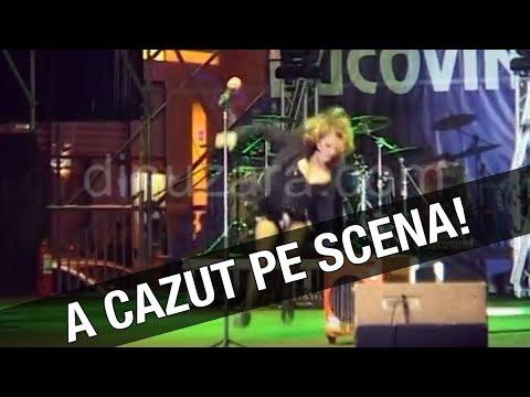VIDEO! Sandra a căzut pe scenă, în timpul unui concert susţinut la Suceava, sub ochii fanilor panicaţi