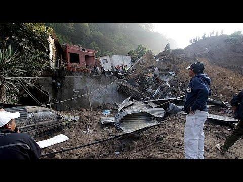 Peste 600 de persoane sunt dispărute, după o alunecare de teren în Guatemala
